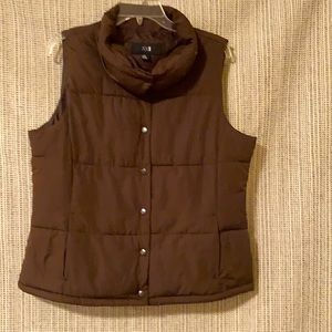 Forever 21 Sleeveless Brown Puffer Vest Size 12